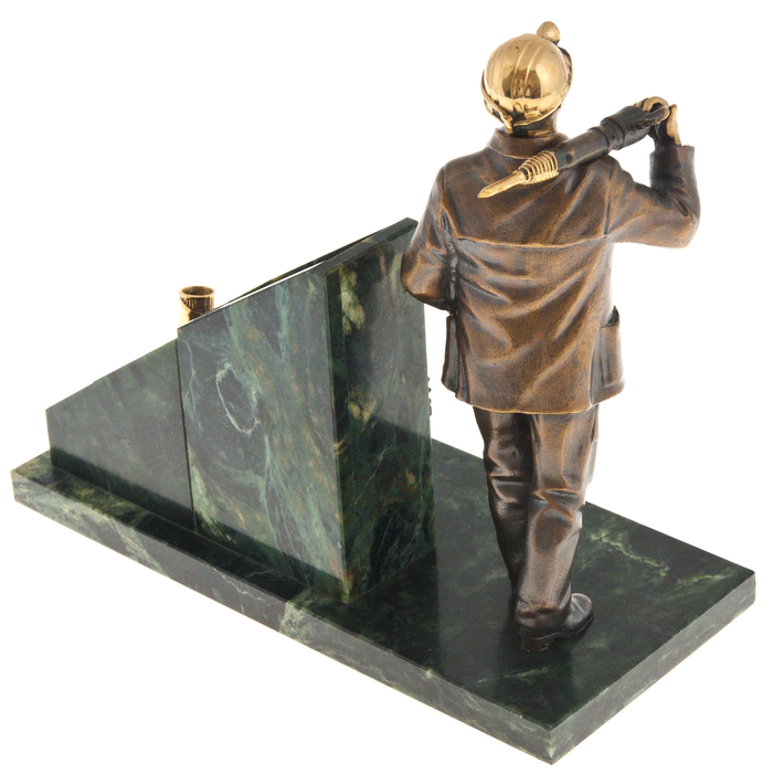 A writing set made of a Miner coil