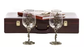Набор бокалов для вина "Виноград" с подарочной книгой "Вино и еда"