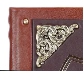 Набор бокалов для вина "Цветок" с подарочной книгой "Вино и еда"