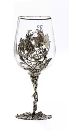 Набор бокалов для вина "Цветок" с подарочной книгой "Вино и еда"