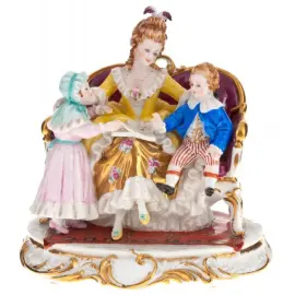 Скульптура "Семья Лючии" Скульптура "Семья Лючии"