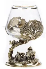 Набор для коньяка "Кабан-Медведь" с ножом и книгой "Охота" Набор для коньяка "Кабан-Медведь" с ножом и книгой "Охота"