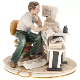 Статуэтка "Инженер"