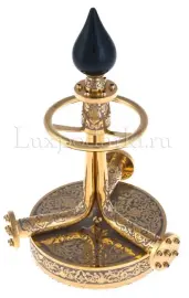 Книга в кожаном переплете "Русская история в жизнеописаниях ее главнейших деятелей" Книга в кожаном переплете "Русская история в жизнеописаниях ее главнейших деятелей"