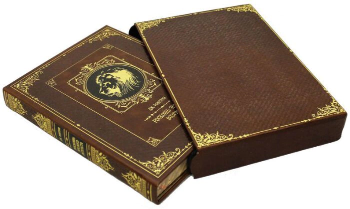 Gift book "The Luxury of adulthood" by J. Roxton (in a case)