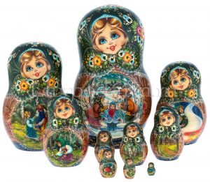 Матрешка на 10 мест "Зимняя деревня" 25 см