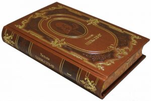 Подарочные книги "Уильям Шекспир. Полное собрание сочинений" (8 томов)