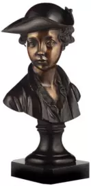 Бюст "Француженка в шляпе"