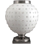The vase "Sphere" is white