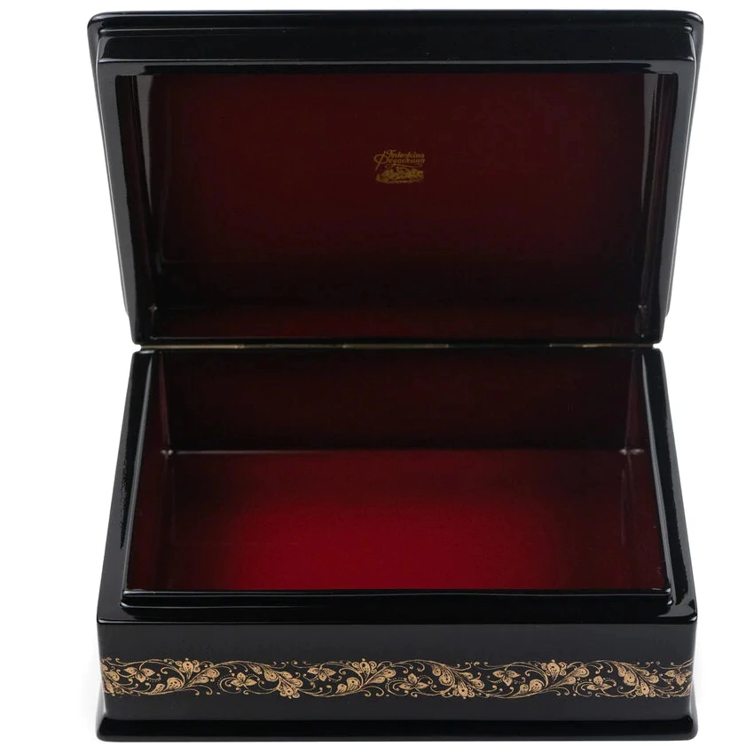 Шкатулка "Серый конь" Леонова, Федоскино