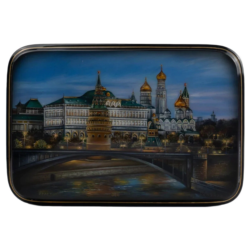 Шкатулка "Ночной Кремль" Репина, Федоскино