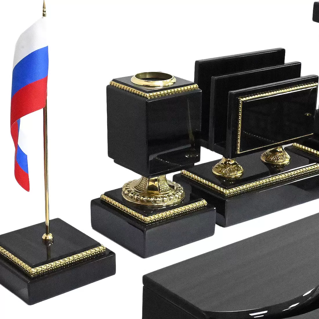 Настольный набор из обсидиана "Георгий Победоносец"