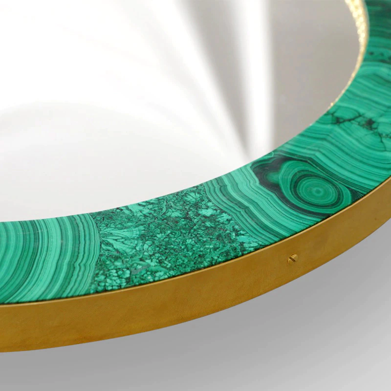 Mirror made of malachite