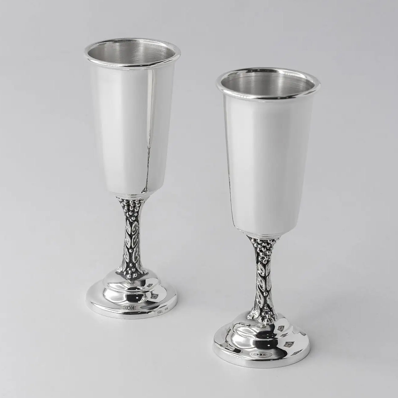 Set of silver vodka glasses "Grapes" for 2 persons