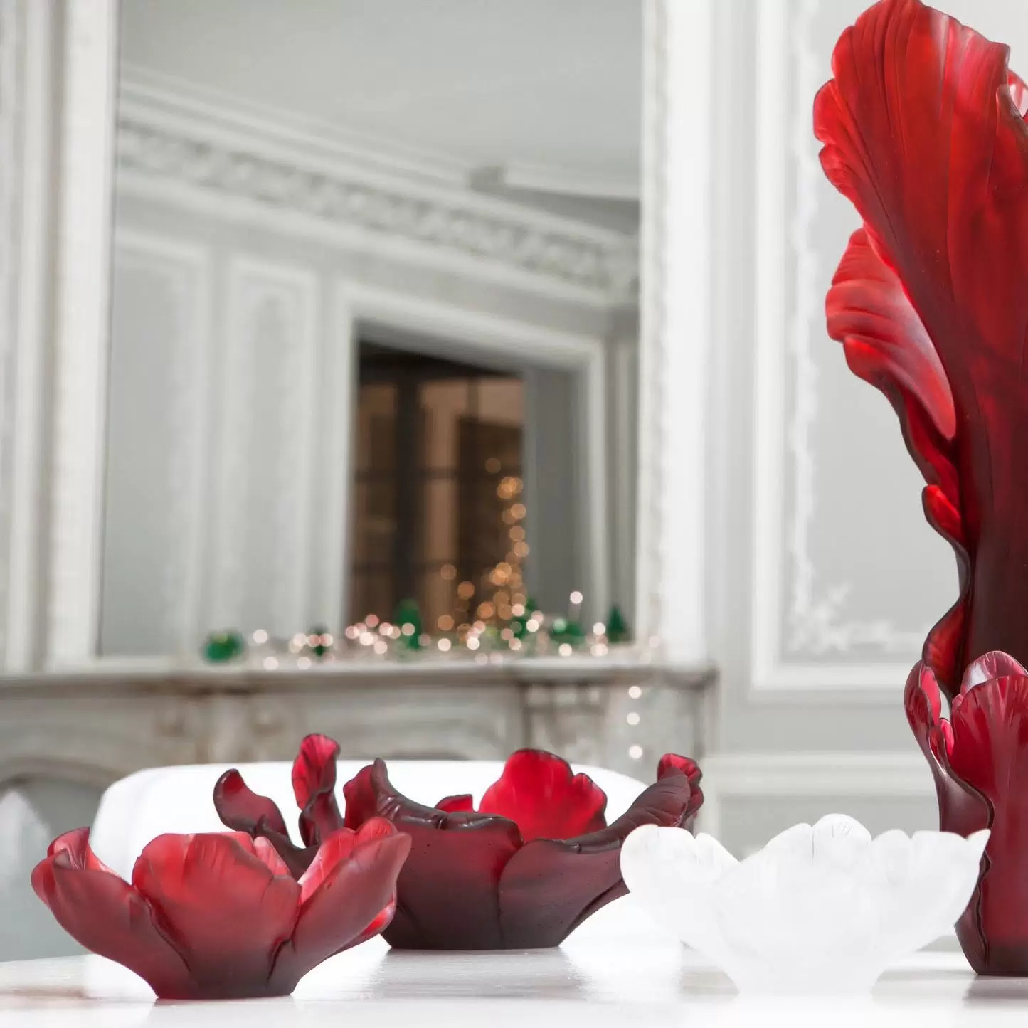 Хрустальная ваза для фруктов "Tulip medium" красная