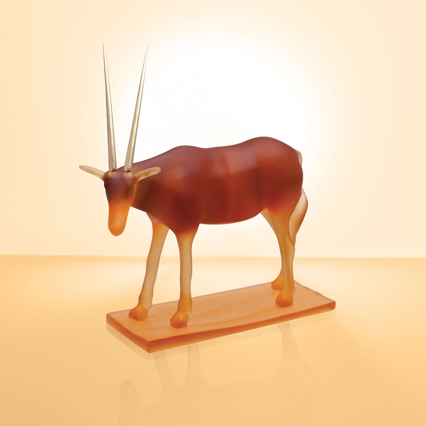 Хрустальная скульптура "Oryx" оранжевая