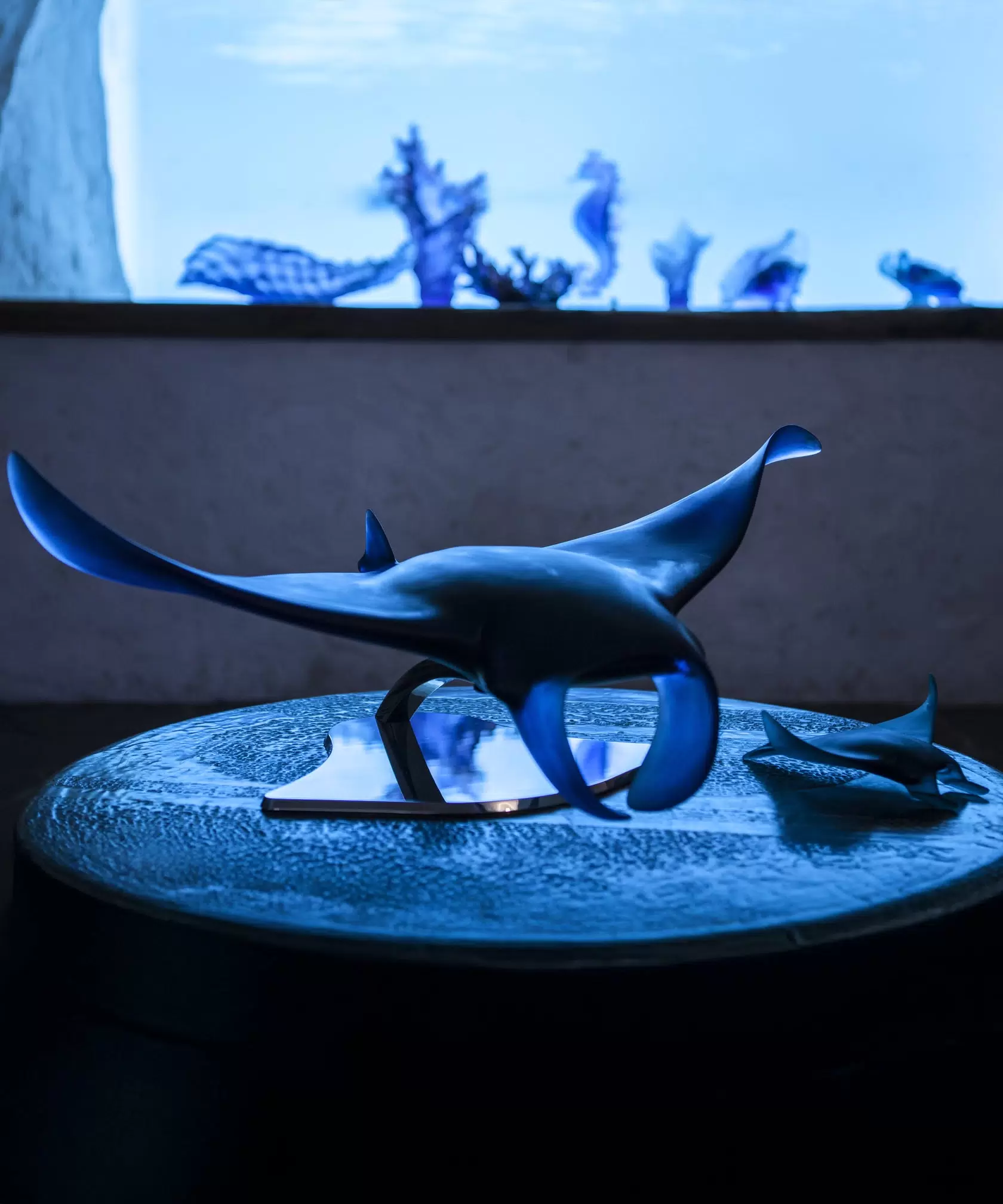 Хрустальная скульптура "Скат Manta" синяя